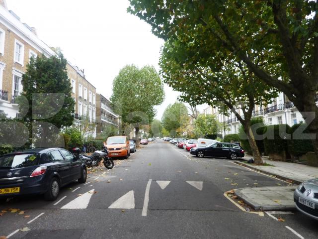			1 Bedroom, 1 bath, 1 reception Flat			 Albert Street, REGENTS PARK / CAMDEN